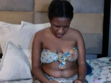 Bongacams Sex Cam of BLACKDIAMOND1821