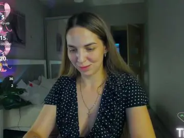 Bongacams Free Live Porn of AlexandraCandy