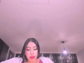 Bongacams Watch Live Sex Cams of LeahLombardi