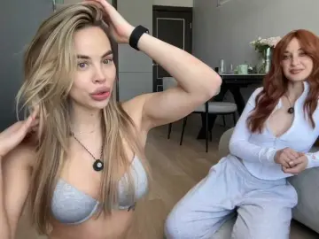 Bongacams Watch Live Sex Cams of diffgirls1-1