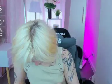 Bongacams Nude Webcam of LunaaBee