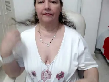 Bongacams Private Sex Chat of leonela-68