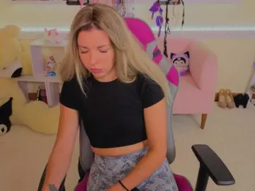 Bongacams Watch Live Sex Cams of LunaRishi