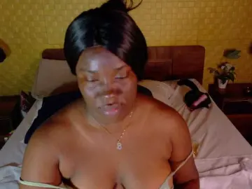 Bongacams Best live sex cam show of curvynaomhy