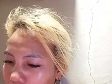 Bongacams Live Sex Cam of Pempemliciouss