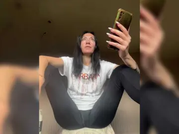 Bongacams Free Porn Cam of KarolinaMilf
