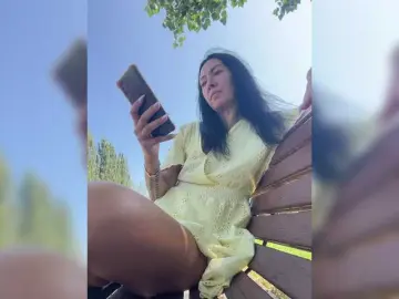 Bongacams Private Sex Chat of KarolinaMilf
