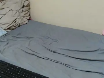 Bongacams Sex Cam of Petitebunni