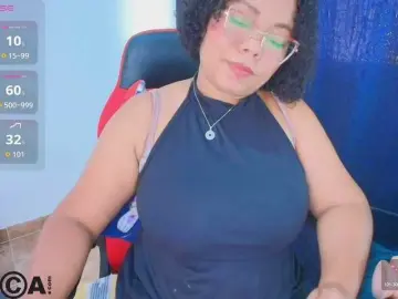 Bongacams Live Porn of Italy-boobs