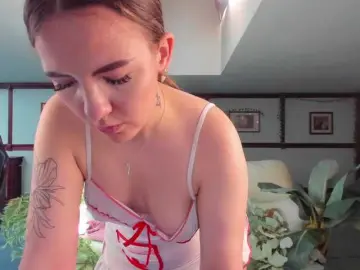 Bongacams Sex Cam of KiraRustle