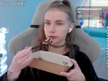 Bongacams Watch Live Sex Cams of -VikkiL0vesCheese-
