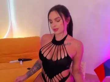 Bongacams Live Sex Cam of Carolalen
