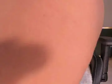 Bongacams Nude Webcam of KylaMorrison