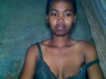 Bongacams Live Sex Cam of Allycha1