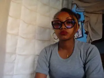 Bongacams Free Live Porn of pretty-ass