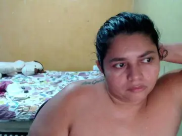 Bongacams Live Sex of mia-naughty