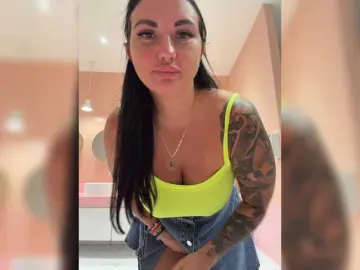 Bongacams Best live sex cam show of TokionaJoe