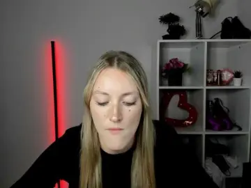 Bongacams Best live sex cam show of EvelynBlond