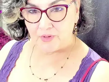 Bongacams Private Sex Chat of cataleya-mom