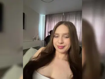 Bongacams Free Porn Cam of PARTYNEXTNEXT