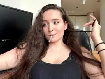 Bongacams Live Sex Cam of EmillyCarte