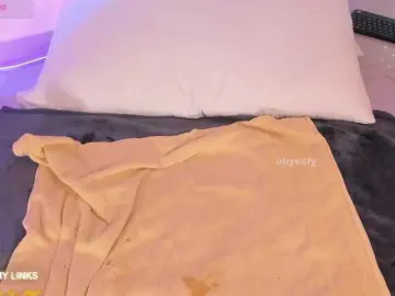 Bongacams Free Porn Cam of ohyesly