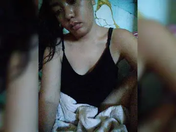Bongacams Live Sex Cam of XXhornywetprincess99XX