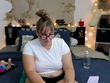 Bongacams Free Live Porn of ElvinnaLaFrancaise