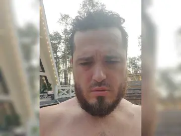 Bongacams Watch Live Sex Cams of Jonneb