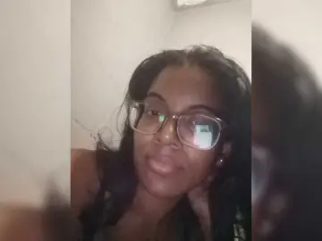 Bongacams Sex Cam of IndianBeaut