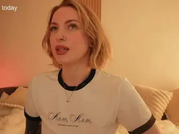 Bongacams Adult Webcam of TouchMyAss