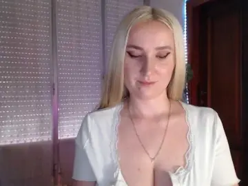 Bongacams Watch Live Sex Cams of Alina-Lovely