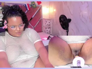 Bongacams Best Webcam of MhiaRey