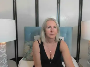 Bongacams Watch Live Sex Cams of EricaDevil