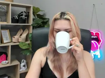 Bongacams Nude Webcam of SweetLilyxo
