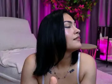 Bongacams Sex Cam of VelvetRavenXX