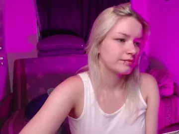 Bongacams Nude Webcam of CherryNight666