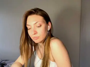 Bongacams Best live sex cam show of MyrticeDollen
