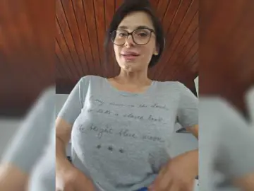 Bongacams Sex Chat of SophieMary