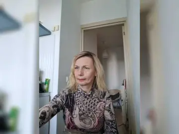 Bongacams Live Porn of ShiningMILF
