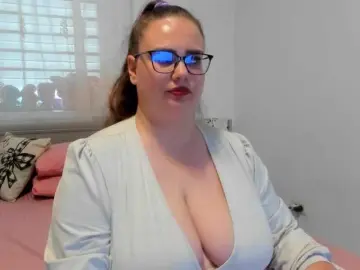 Bongacams Free Live Porn of amiravyxen