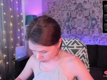 Bongacams Watch Live Sex Cams of MyLittlegi
