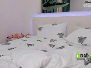 Bongacams Watch Live Sex Cams of SonyaParadise