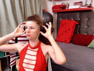 Bongacams Adult Webcam of kellysurfing