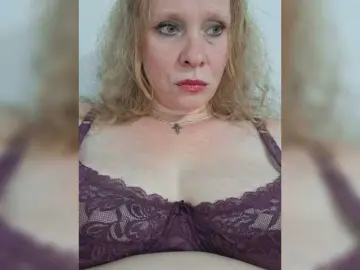 Bongacams Watch Live Sex Cams of Anna303a