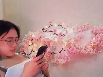 Bongacams Adult Webcam of MyrleHenggeler