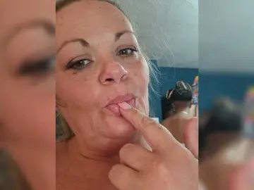 Bongacams Live Sex Cam of RoxyRachPurePenis