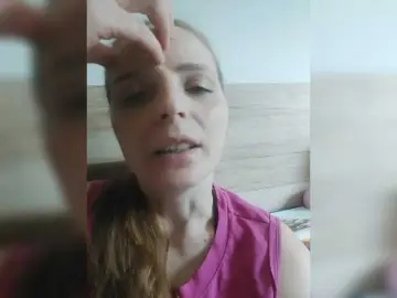 Bongacams Live Porn of Lulu-Erotica