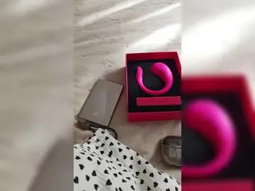 Bongacams Watch Live Sex Cams of AngelikaM1