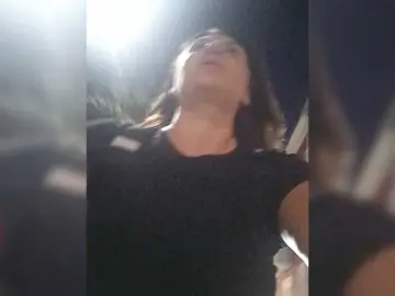 Bongacams Watch Live Sex Cams of RoxySexy